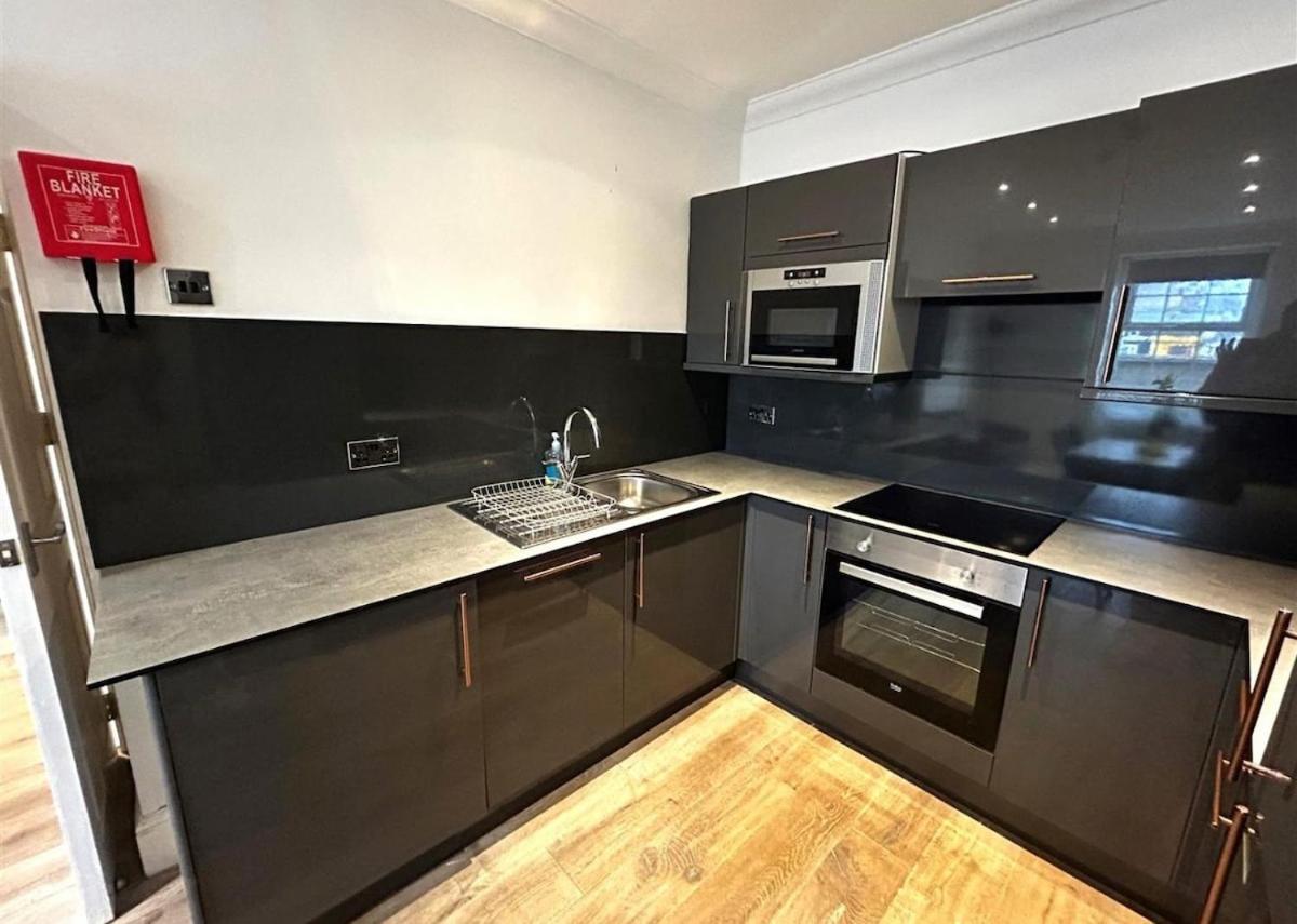 Apartment Free Parking