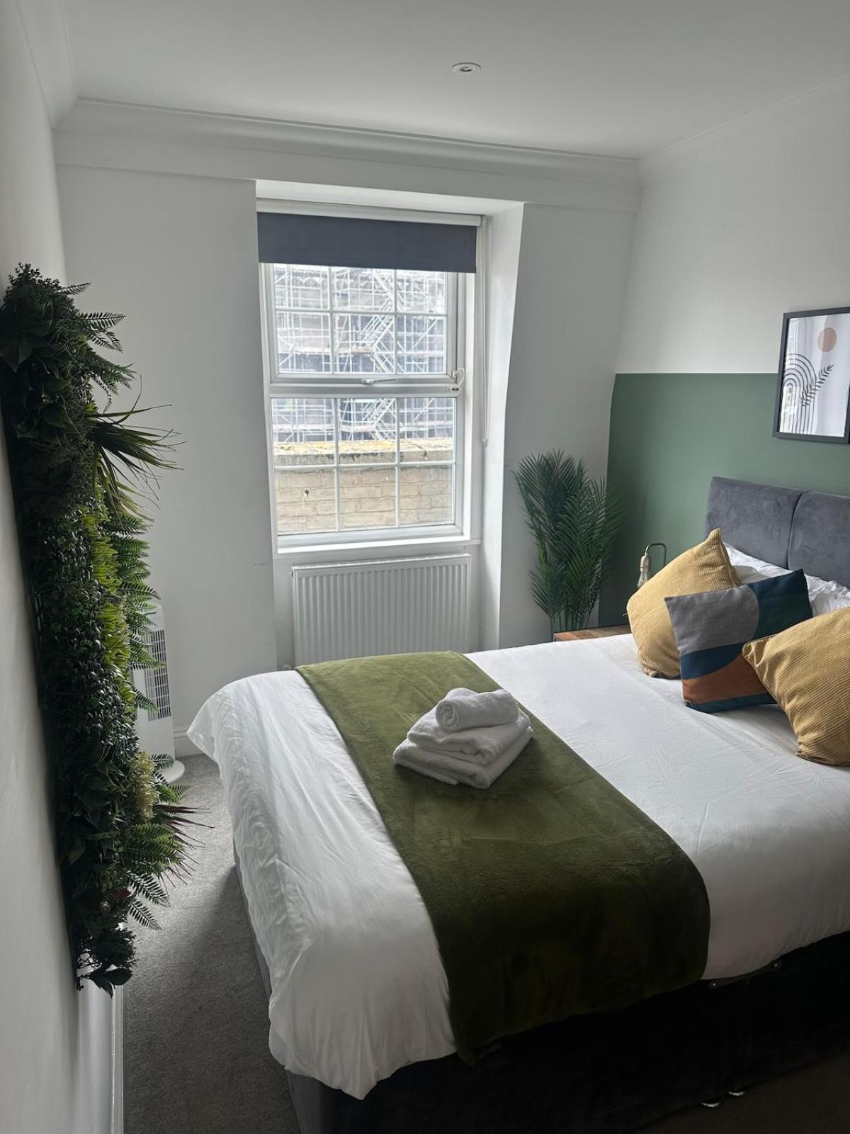Free Parking Apartment Brighton
